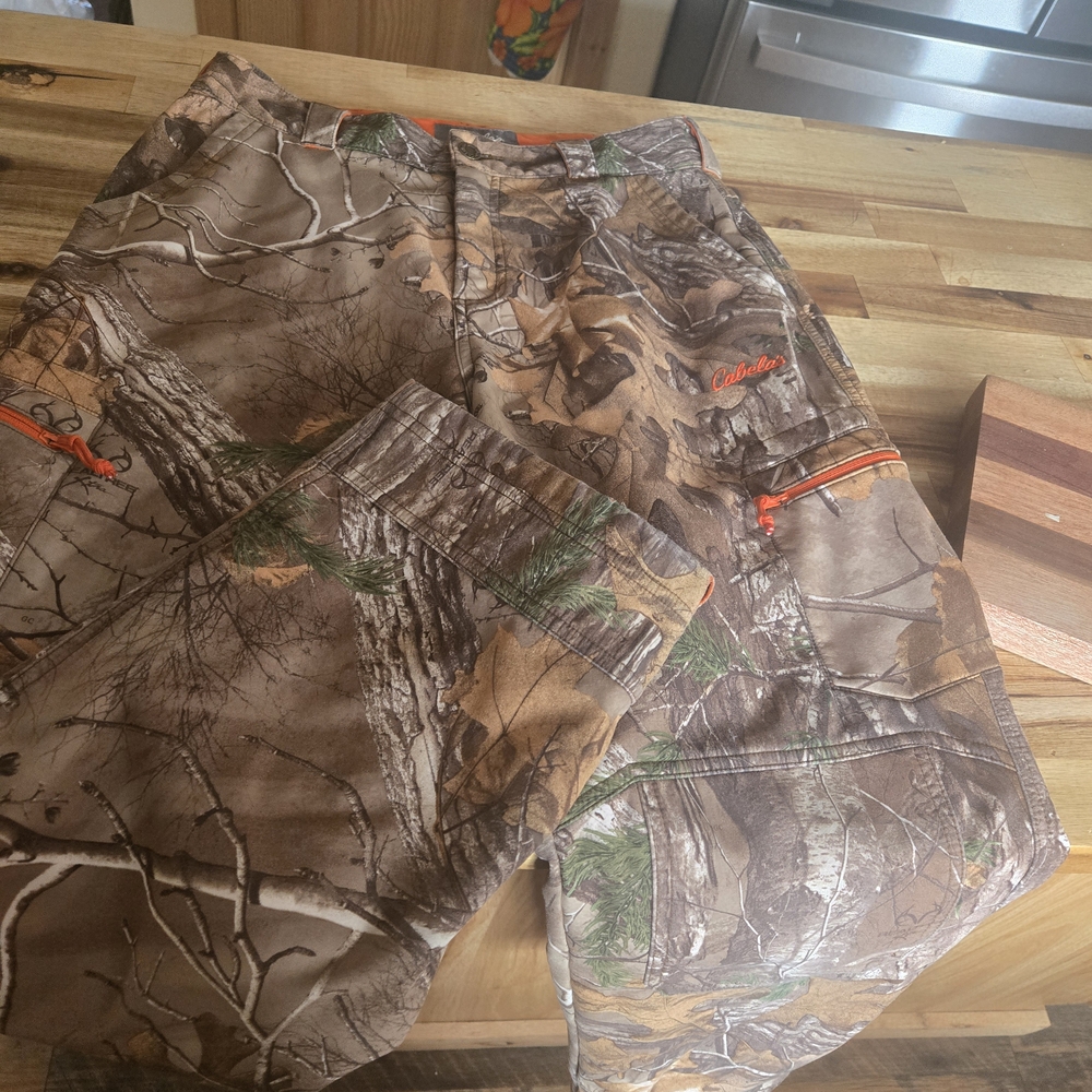 Cabela's Men's Camouflage Cargo Pants